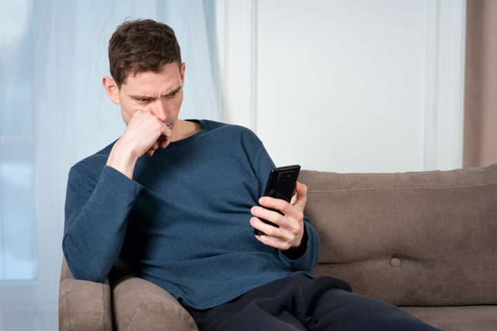 仕事を休む電話が怖いときは？会社に休む電話をしたくない時の対処法