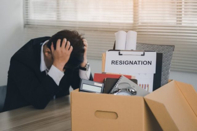 会社をすぐ辞める方法とは?入ったばかりの会社を辞めたい時の対処法 会社をすぐ辞める方法とは?入ったばかりの会社を辞めたい時の対処法